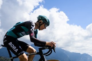 Aleksandr Vlasov a remporté la 7e étape de Paris-Nice KEYSTONE/JEAN-CHRISTOPHE BOTT